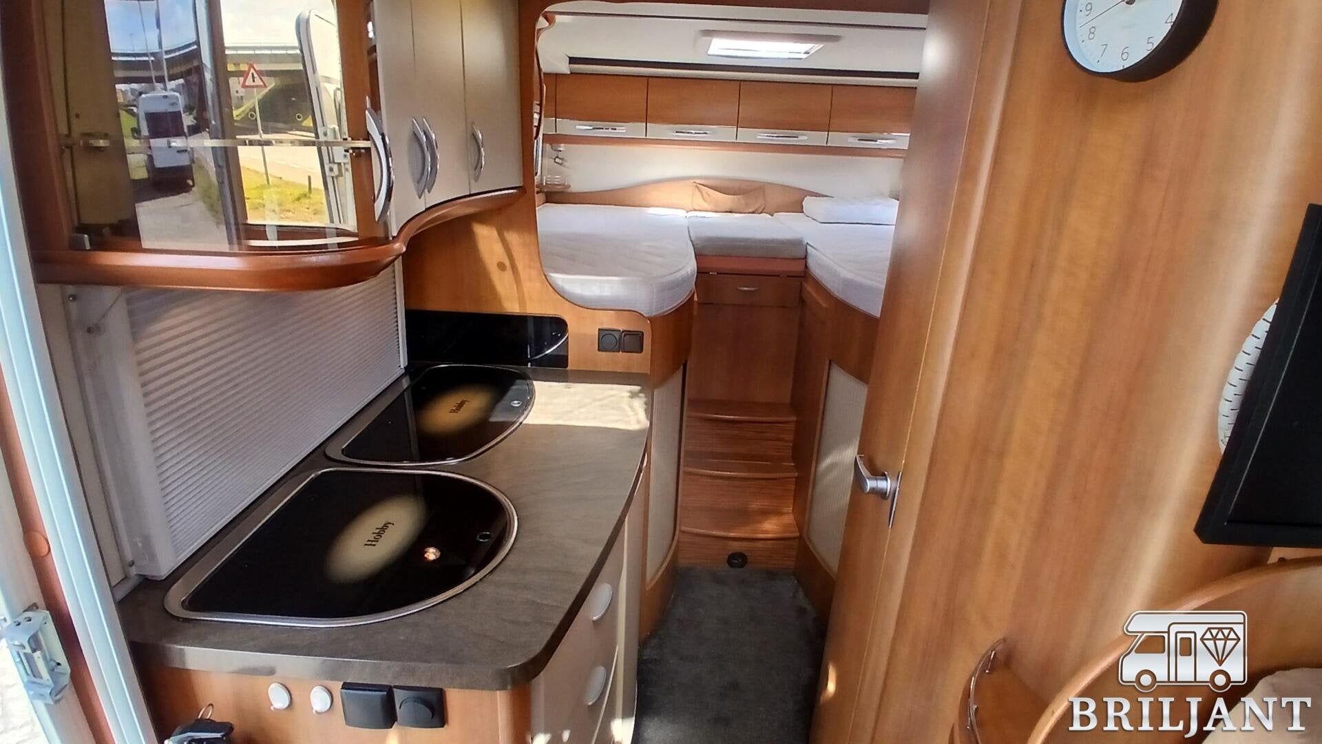 Foto 8 van Hobby T 500 GESC.. 2009 enkele bedden