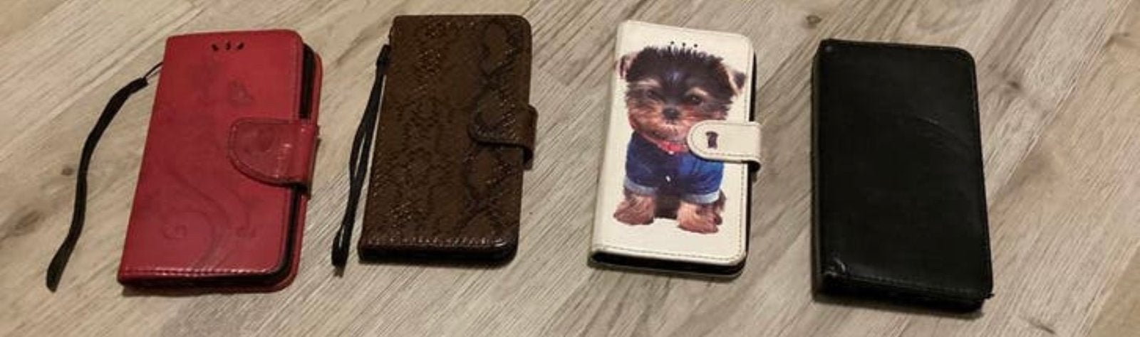 4 iPhone SE TELEFOON HOESJES, IN 1 KOOP!!, Telecommunicatie, Mobiele telefoons | Hoesjes en Frontjes | Apple iPhone, Ophalen of Verzenden