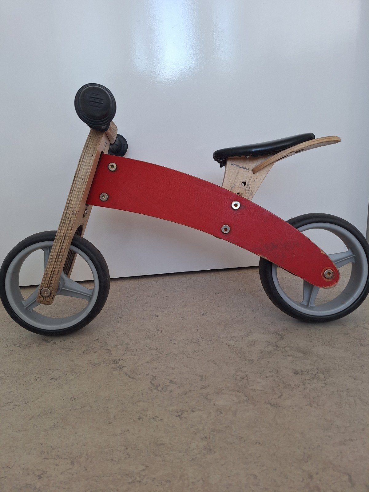 Houten loopfietsje - rood, Ophalen, Gebruikt, Loopfiets