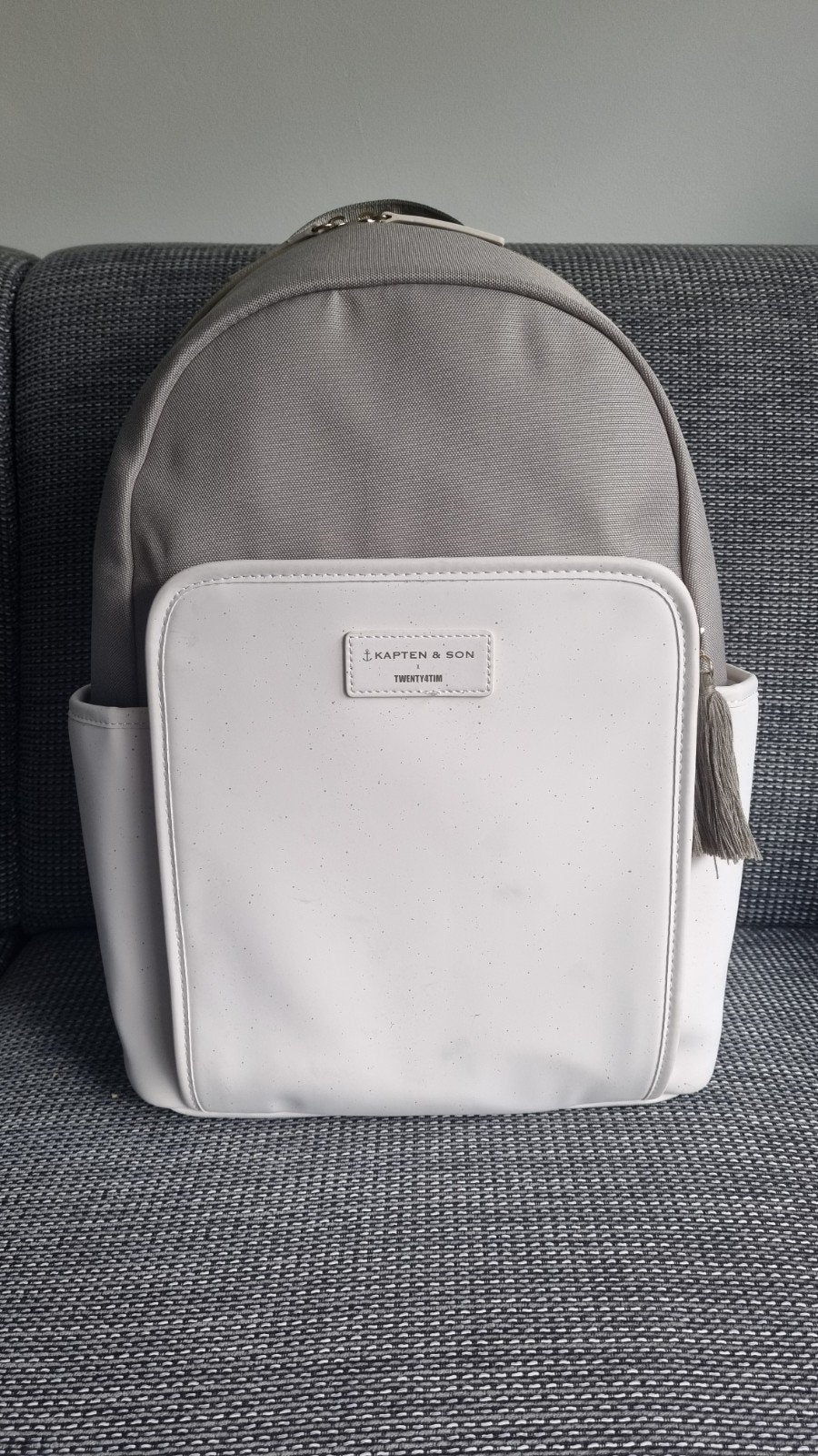 Kapten and Son Aalborg Muted Sage Sprinkeld rugtas, Sieraden, Tassen en Uiterlijk, Tassen | Rugtassen, Ophalen of Verzenden, Nieuw