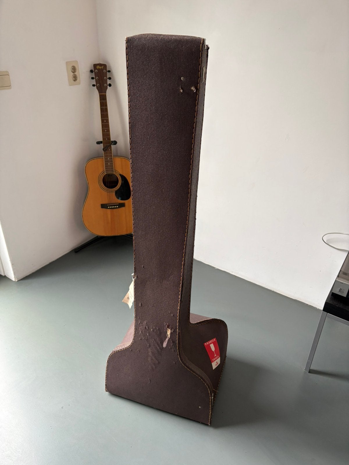 Sitar uit india inclusief koffer, Ophalen, Gebruikt, Citer