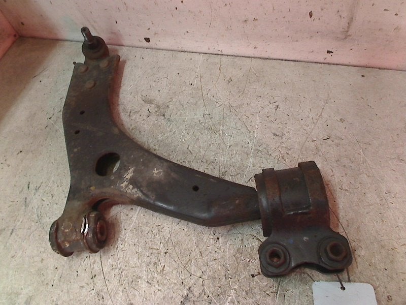 Draagarm Rechts Voor Volvo V50 (MW) (2005-01/2011-12), Gebruikt, Siegburger Straße 229, Köln 50679, , Duitsland, Info@volvocars.com