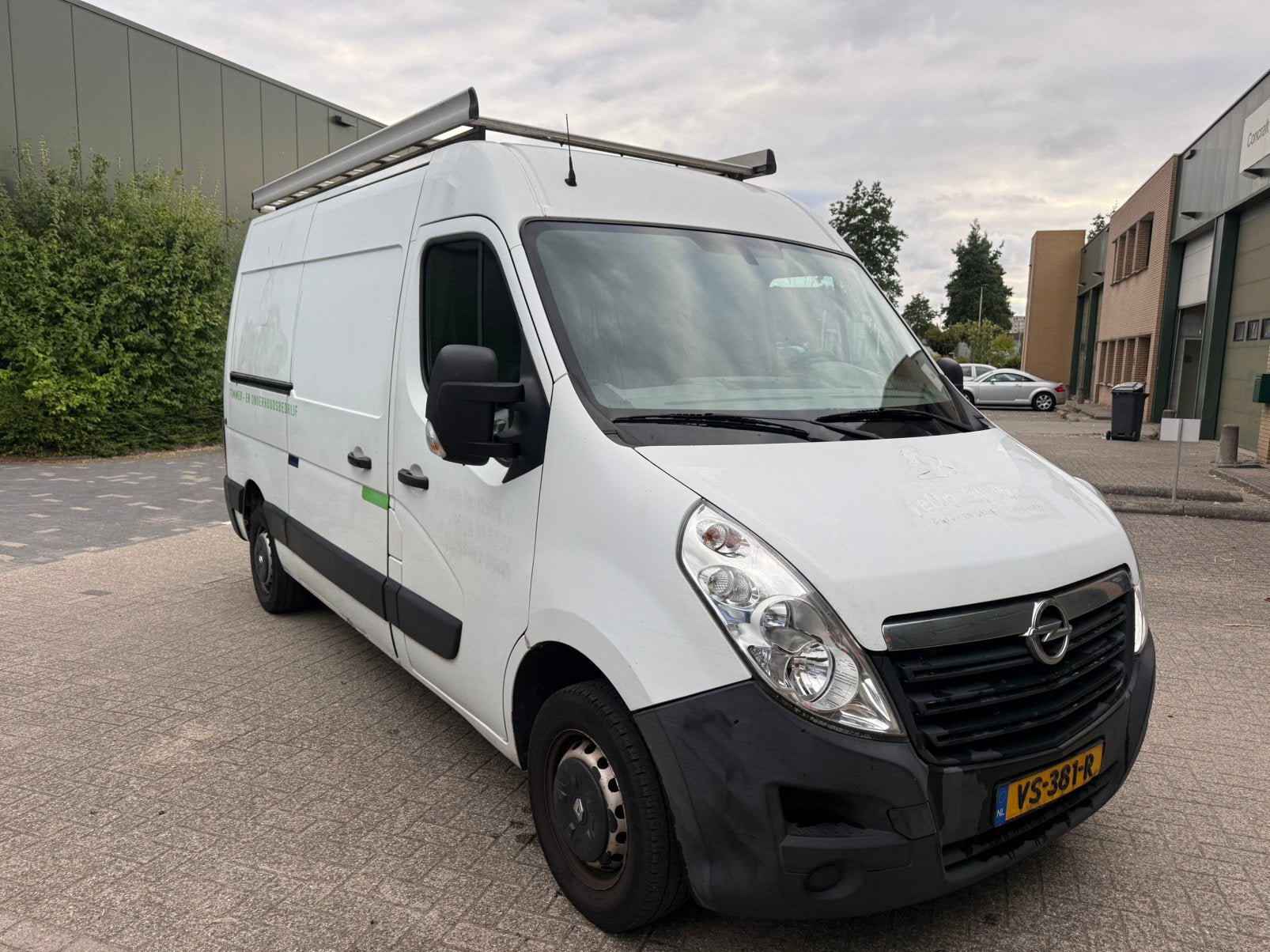 Opel Movano