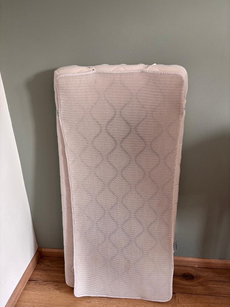 Aerosleep matras en topper, Kinderen en Baby's, Babywiegjes en Ledikanten, Gebruikt, Ledikant, Ophalen