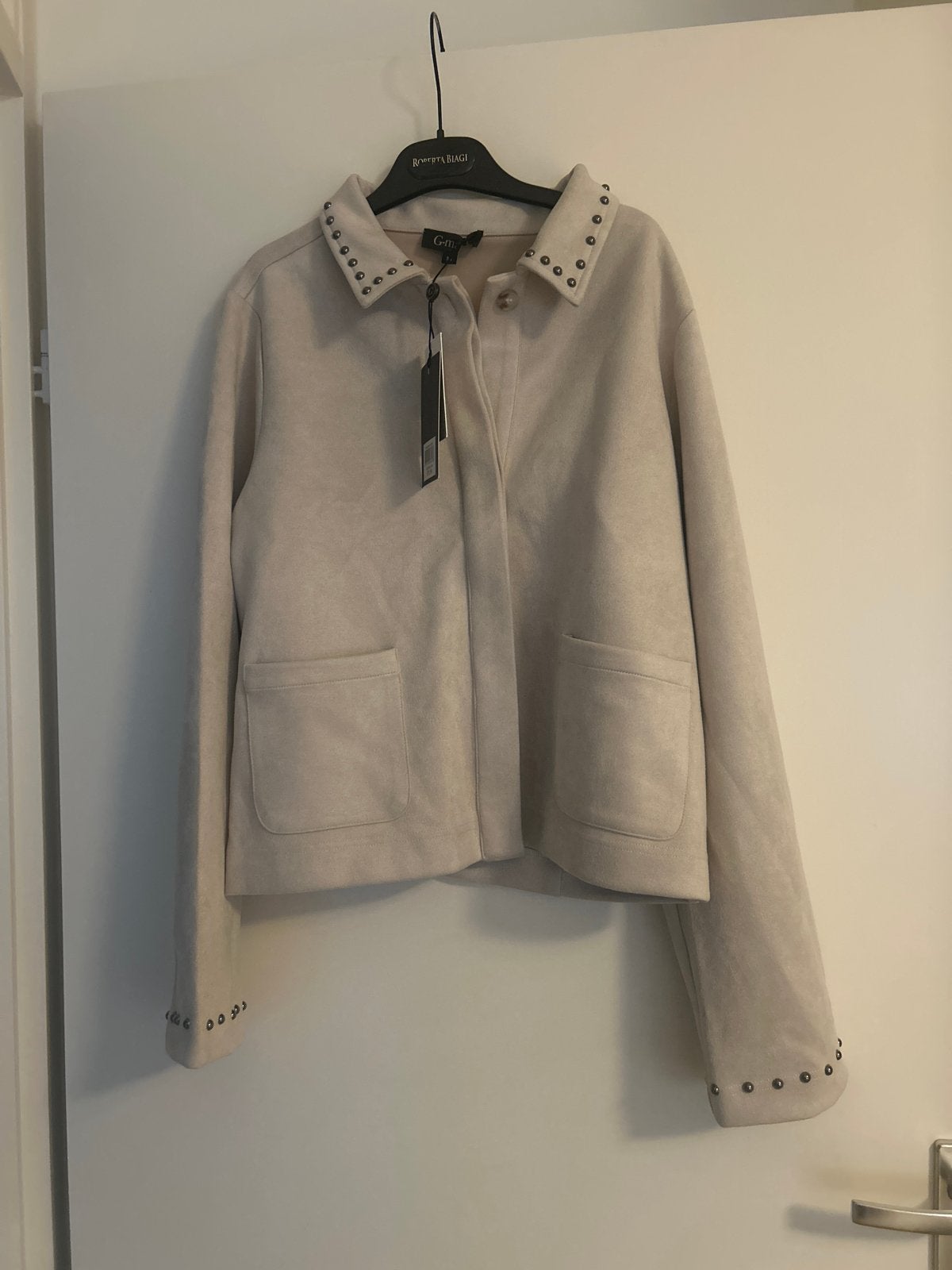 G-maxx Faye Jacket Sand - Nieuw met prijskaartje, Ophalen of Verzenden, Nieuw, Maat 38/40 (M), Beige