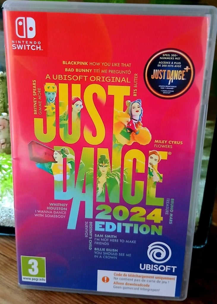 Just Dance 2024 Edition Nintendo Switch - Nieuwstaat, Spelcomputers en Games, Muziek, 2 spelers, Ophalen of Verzenden, Zo goed als nieuw