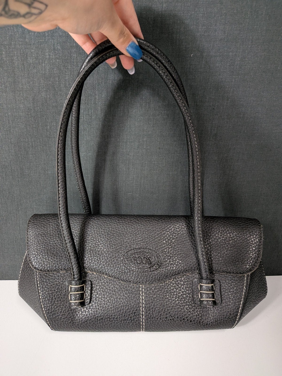 TOD’S zwarte leren schoudertas – ca. 32 cm, Gebruikt, Zwart, Ophalen of Verzenden, Nvt