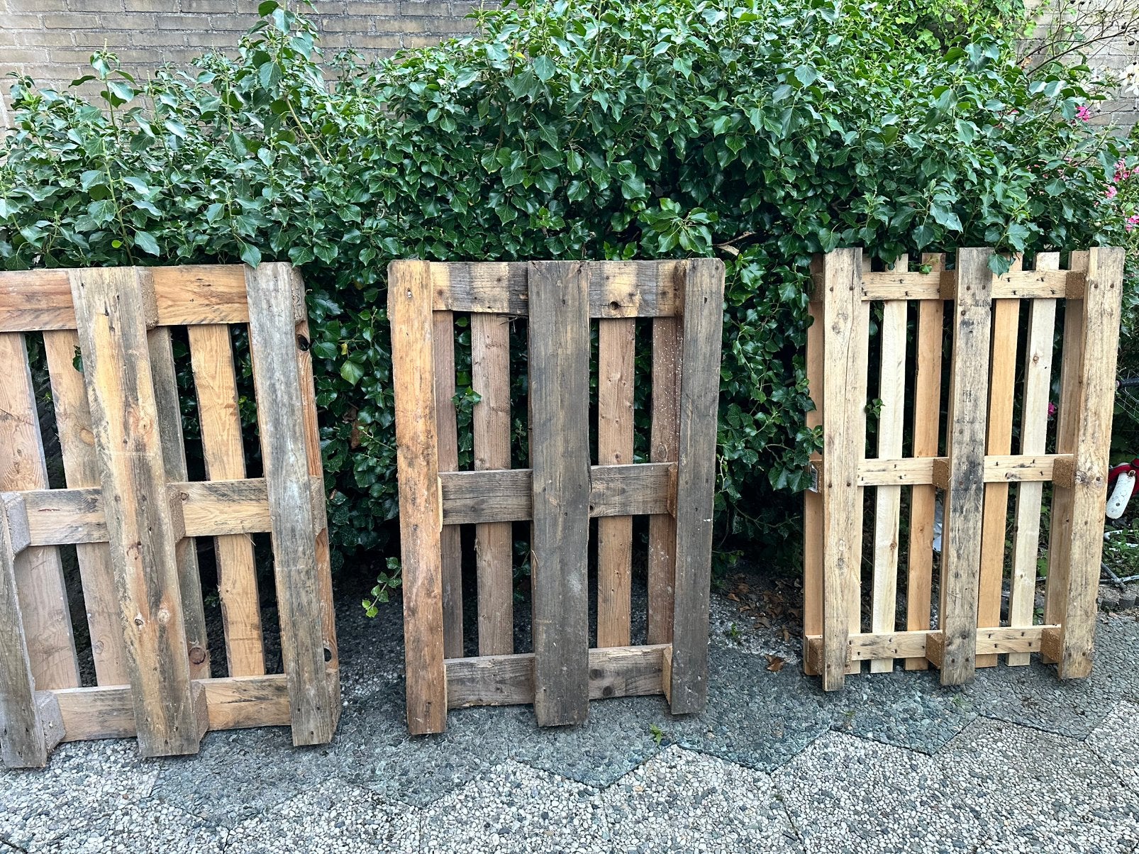 Gratis 3 gebruikte houten pallets / europallet, Tuin en Terras, Ophalen, Zo goed als nieuw, Hout, Tuinhek