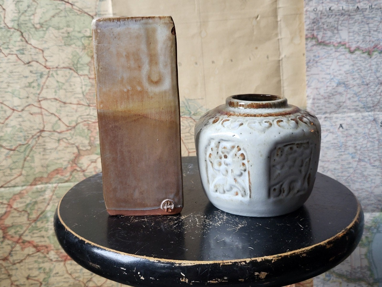 2 gemerkte Mobach vazen – Mobach 080 + monogram – vintage ke, Ophalen of Verzenden