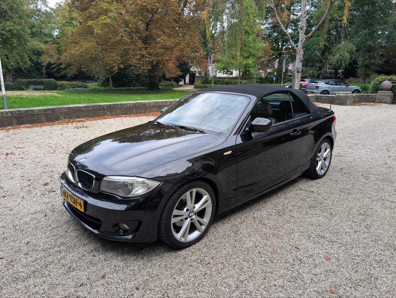 BMW 1-Serie 2.0 118I Cabrio 2012 Zwart, 1-Serie, 1995 cc, Cabriolet, 4 stoelen