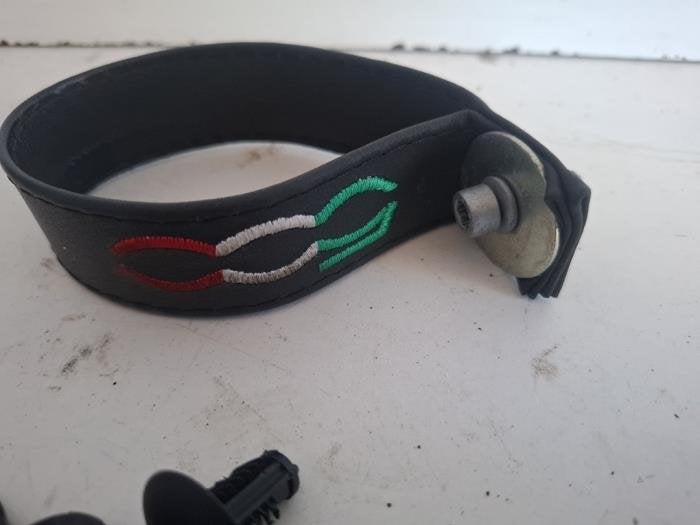 Handgreep Kofferdeksel van een Fiat 500, Gebruikt, -, Verzenden, -