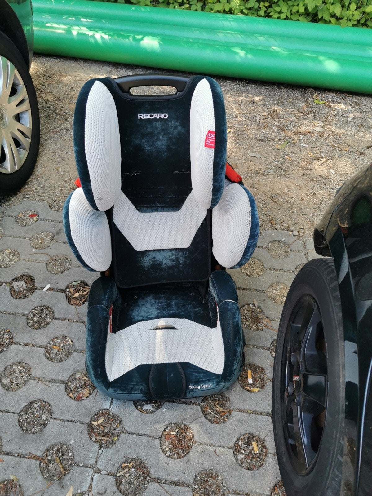 Recaro Young Sport autostoel 9-36 kg, Kinderen en Baby's, Autostoeltjes, Zijbescherming, 9 t/m 36 kg, Ophalen, Overige merken