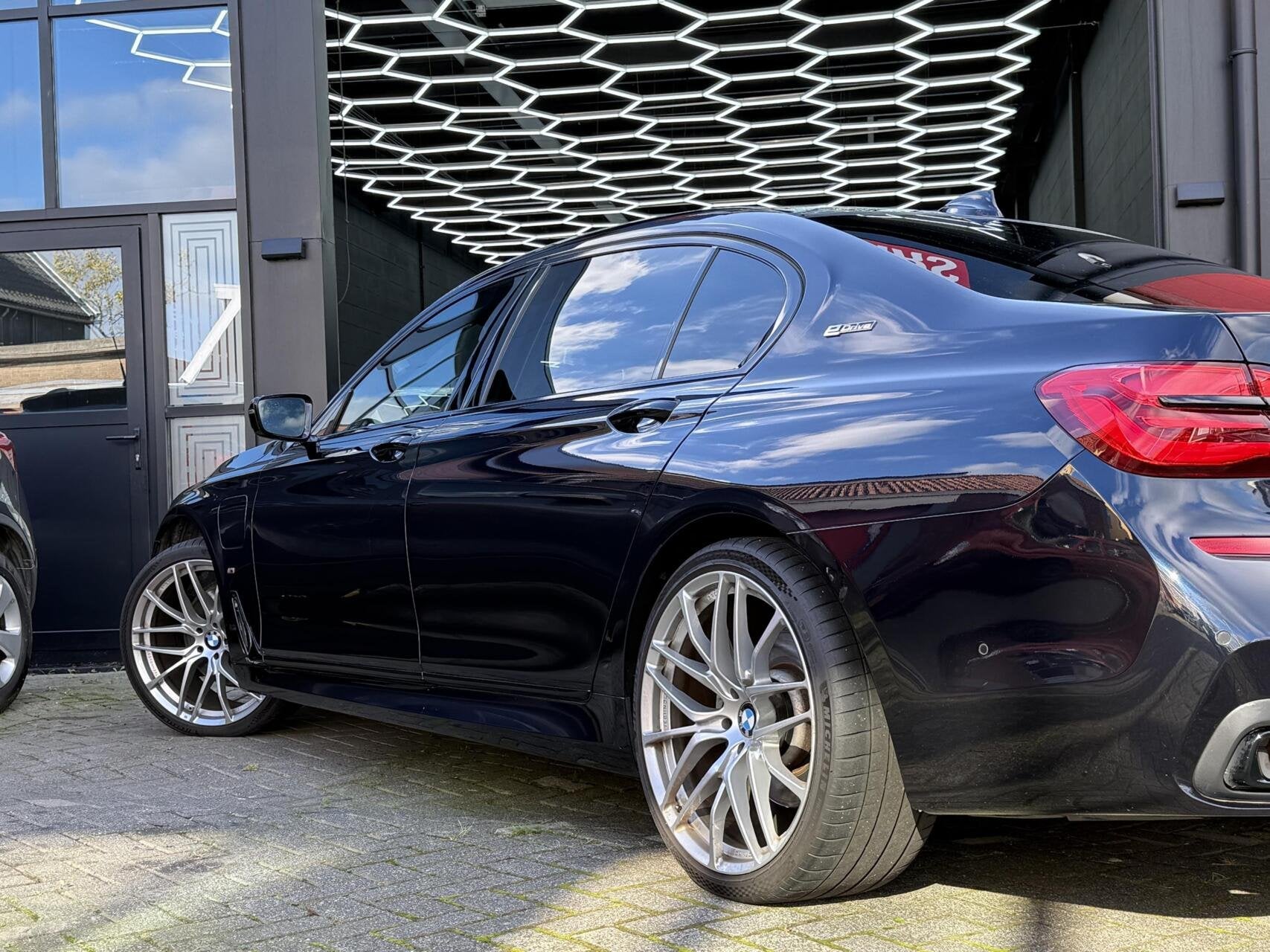 BMW 7-serie 740Le iPerformance M-PAKKET, PANO,MASSAGE,HEADUP, Auto's, Automaat, Achterwielaandrijving, Gebruikt, Euro 6