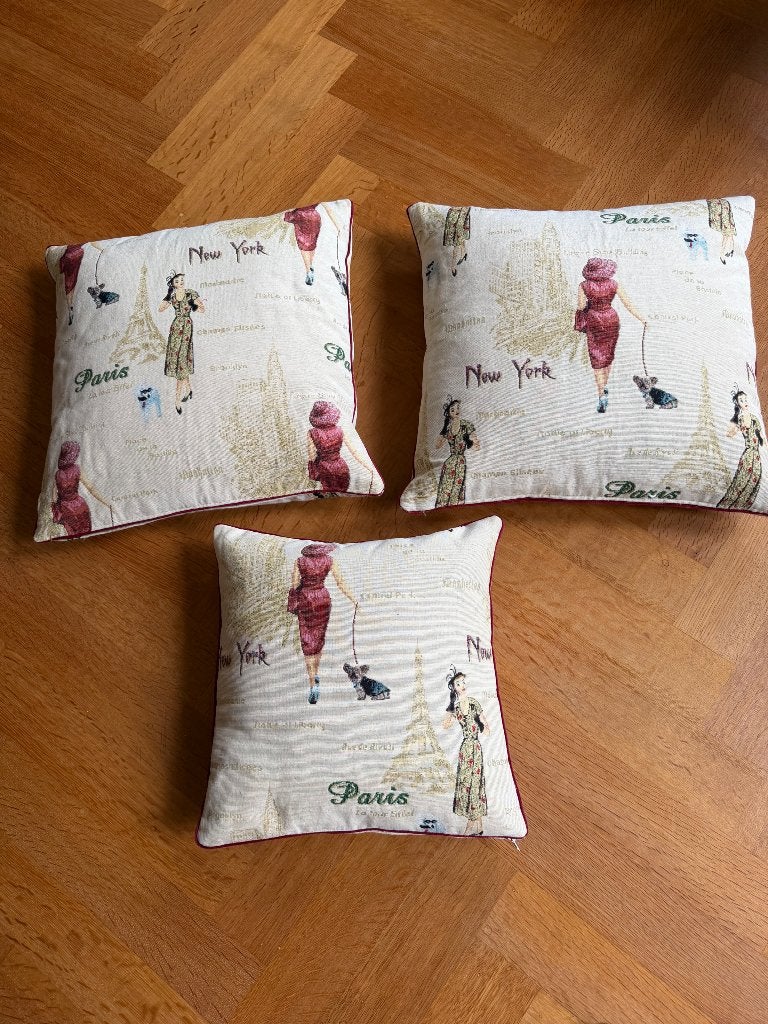 3 Sier kussens, Paris /New York, Ophalen, Zo goed als nieuw, Beige, Vierkant