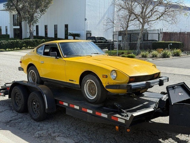 Datsun 280Z Coupe 1977 Sunburst Yellow MATCHING, Auto's, Overige merken, Zwart, Geel, Handgeschakeld