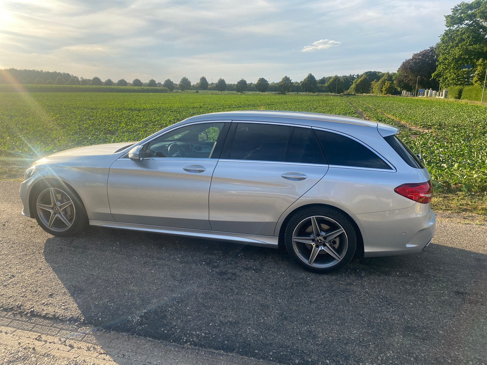 Mercedes-Benz C-Klasse C180 156pk 9G-TRONIC 2018 Grijs, Automaat, Achterwielaandrijving, 1800 kg, 750 kg