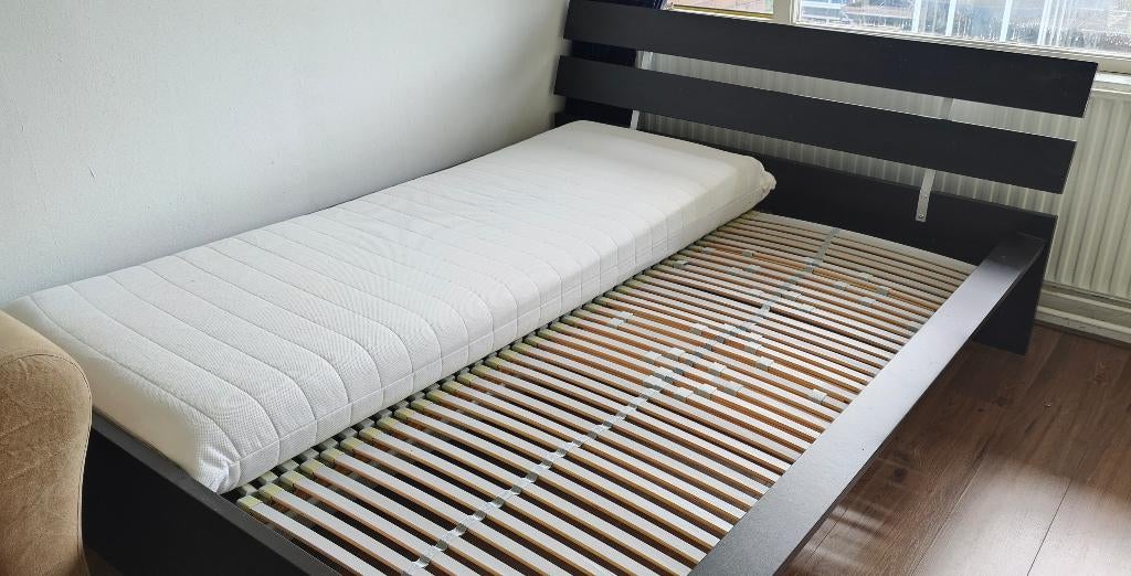 IKEA Hopen bed 160x200, Ophalen, Gebruikt, Zwart, Tweepersoons