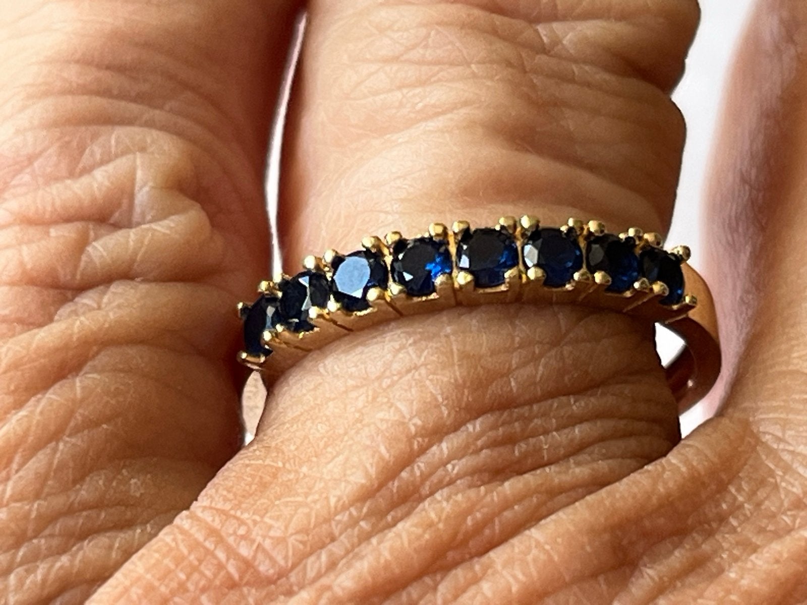 Gouden ring met prachtige blauwe saffier, 14 CT, maat 18,5, Sieraden, Tassen en Uiterlijk, Ringen, 18 tot 19, Zo goed als nieuw