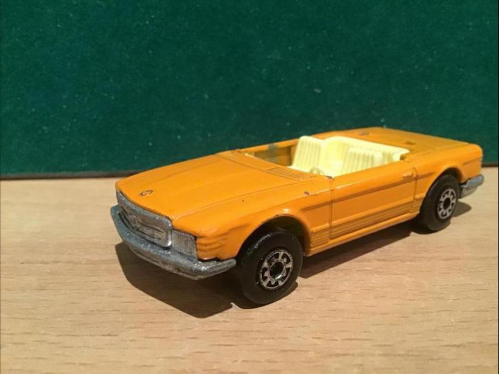 2x Mercedes van Matchbox, Ophalen of Verzenden, Gebruikt, Auto
