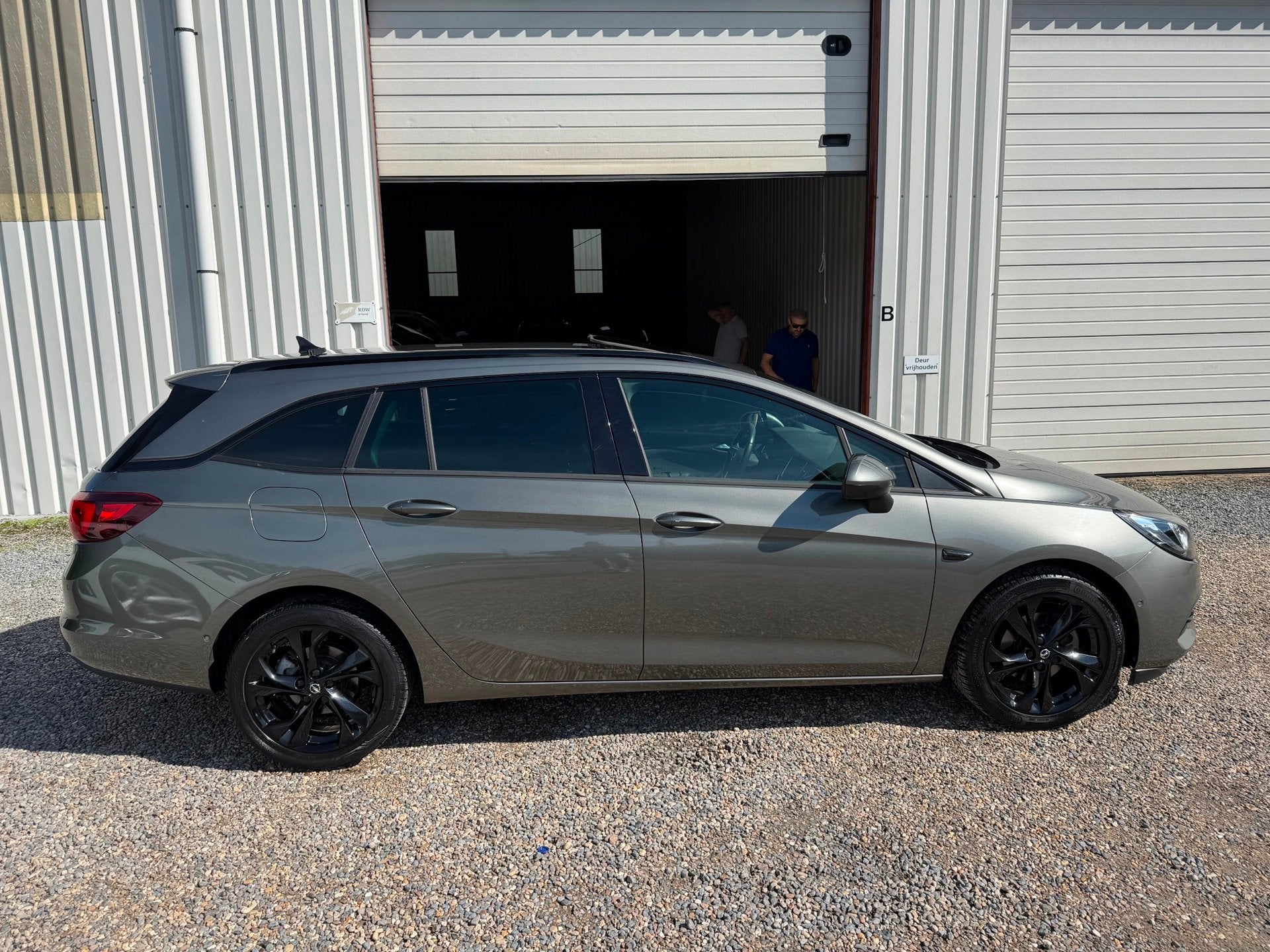 Opel Astra Sports Tourer 1.4 Ultimate AUT.DAKJE.NAVI.NEW-APK, Auto's, Gebruikt, 146 pk, Origineel Nederlands, 3 cilinders