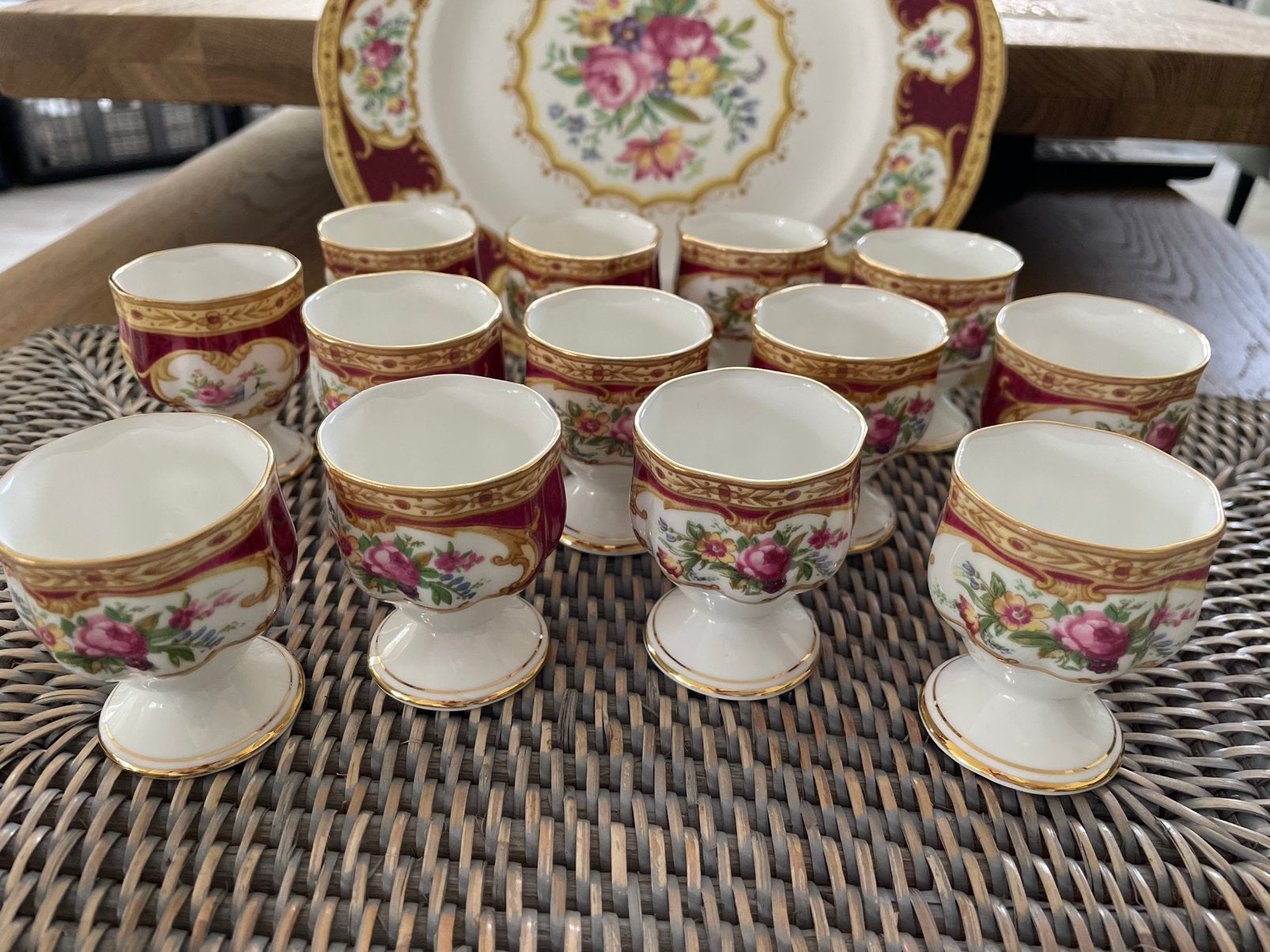 Royal albert LADY HAMILTON EIERDOPJES💛🧡💛🧡, Ophalen, Zo goed als nieuw, Porselein, Kop en/of schotel