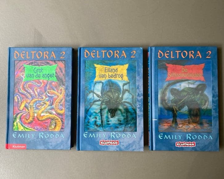 Deltora 2 Boekenreeks - Emily Rodda (3 delen), Boeken, Ophalen of Verzenden, Gelezen, Fictie