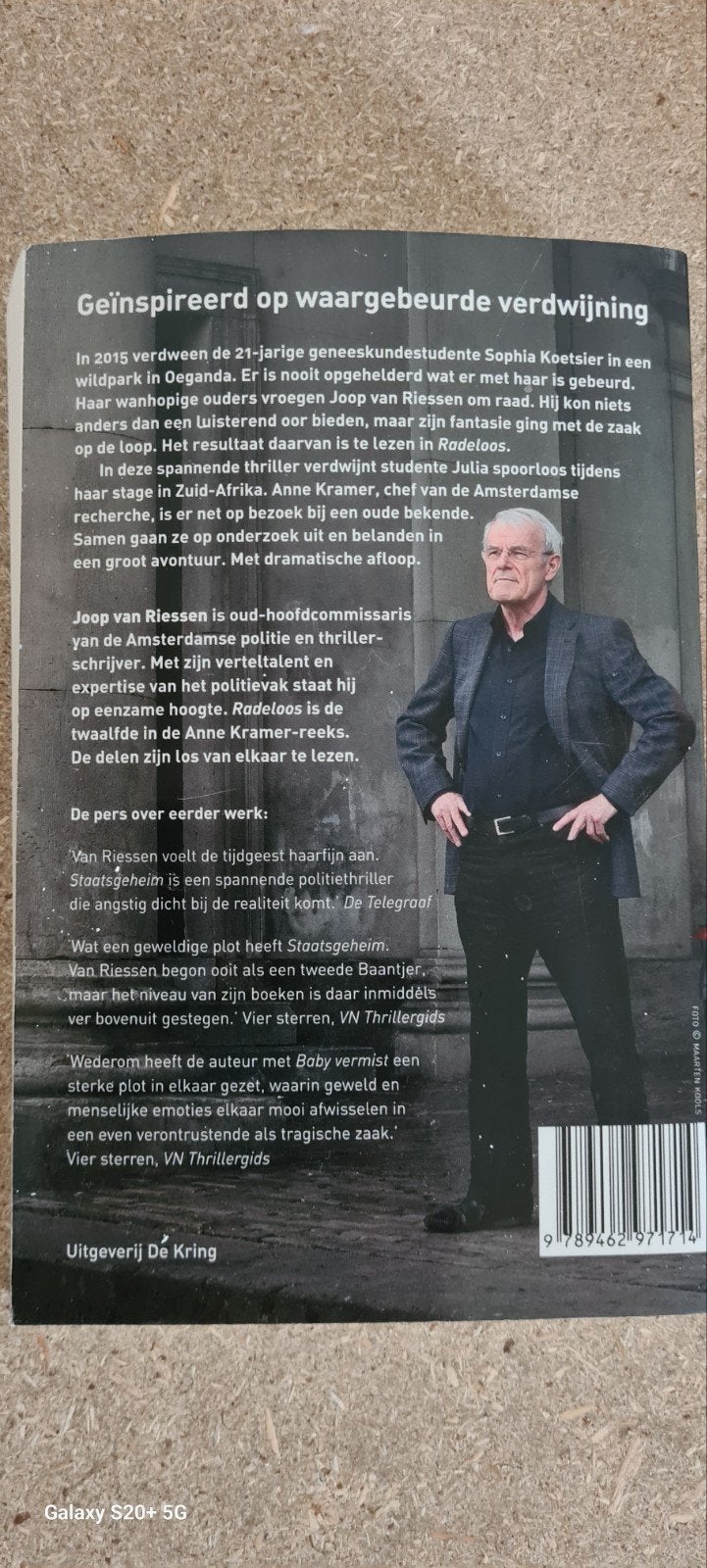 Radeloos - Joop van Riessen (Anne Kramer-thriller), Ophalen of Verzenden, Zo goed als nieuw, Joop van Riessen, Nederland