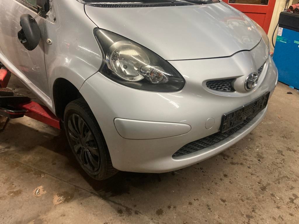 Koplamp rechts Toyota Aygo OE nr 811500H010 / 811300H010, Auto-onderdelen, Ophalen, Gebruikt, Toyota