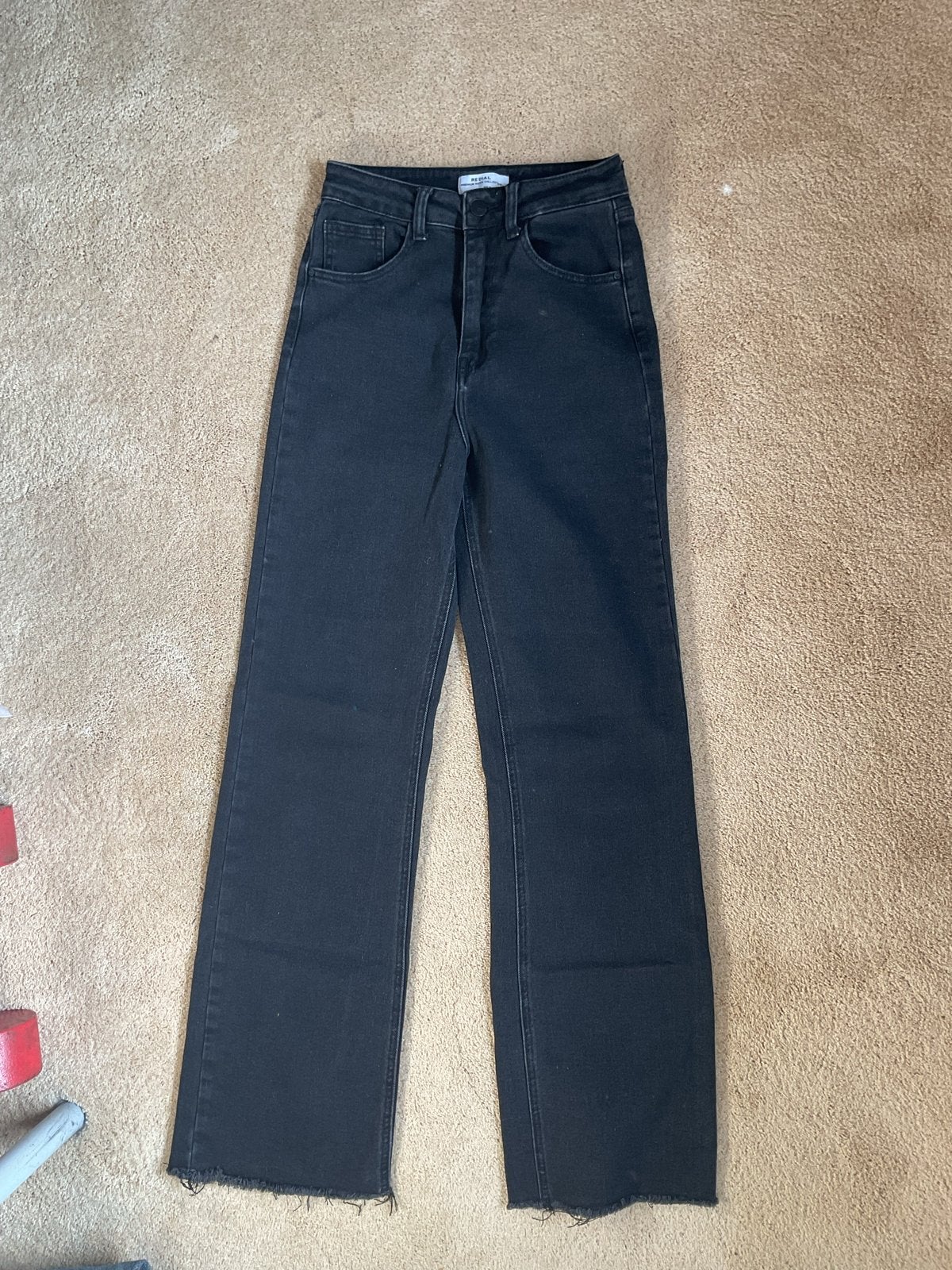 Redial grijs/zwarte jeans wijde pijp met rafels maat 34, Kleding | Dames, Ophalen of Verzenden, Gedragen, Grijs, W27 (confectie 34) of kleiner