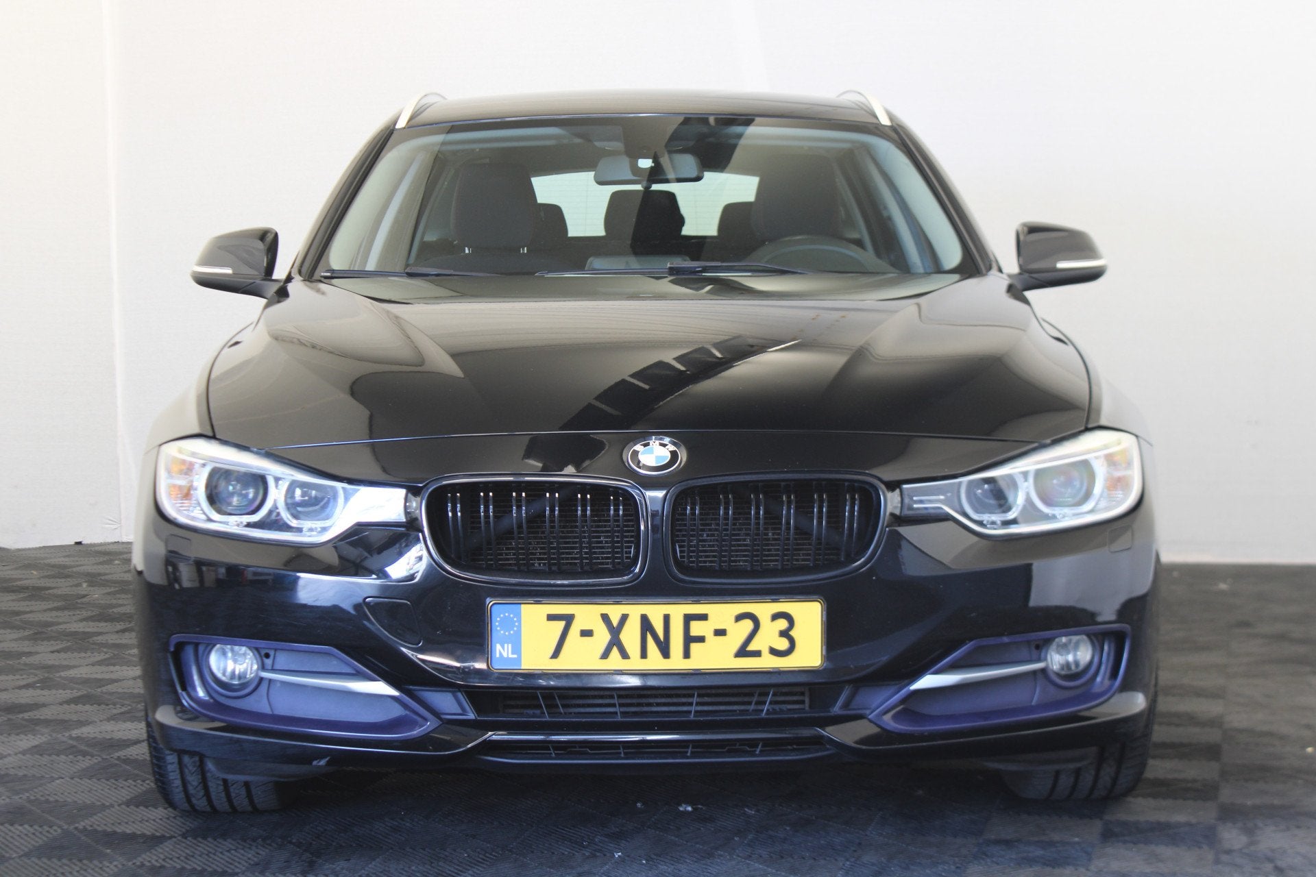 BMW 3 Serie Touring 316i Executive (bj 2014), Auto's, Gebruikt, Euro 6, 4 cilinders, Zwart