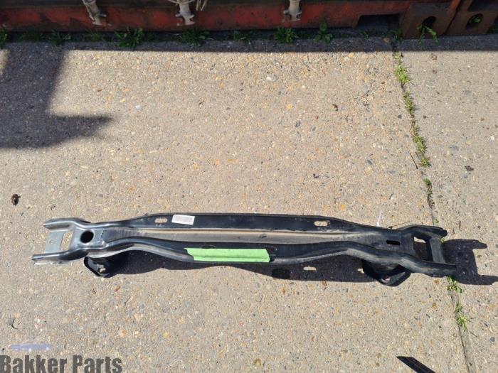Bumperframe achter van een BMW 3-Serie, Gebruikt, -, -, Ophalen of Verzenden