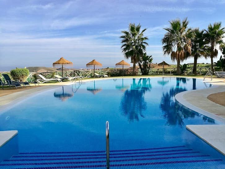 Costa del Sol - te huur / zeezicht / zwembaden/ 4 pers. app., Wasmachine, Dorp, 2 slaapkamers, Appartement
