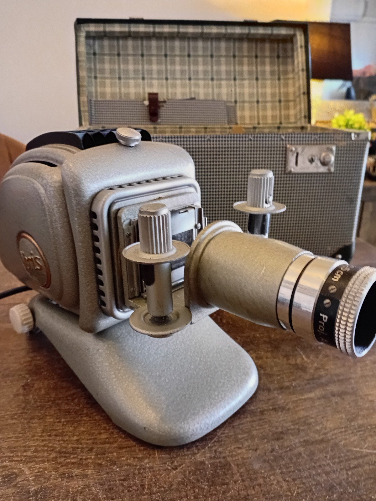 Vintage Noris diaprojector met koffer, Ophalen of Verzenden, Gebruikt