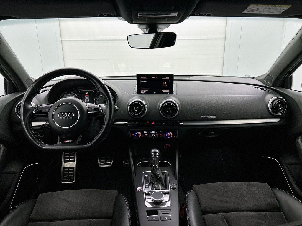 Audi A3 Limousine 2.0 TFSI S3 quattro Pro Line Plus(TOP STAA, Auto's, Automaat, Gebruikt, 4 cilinders, 1984 cc