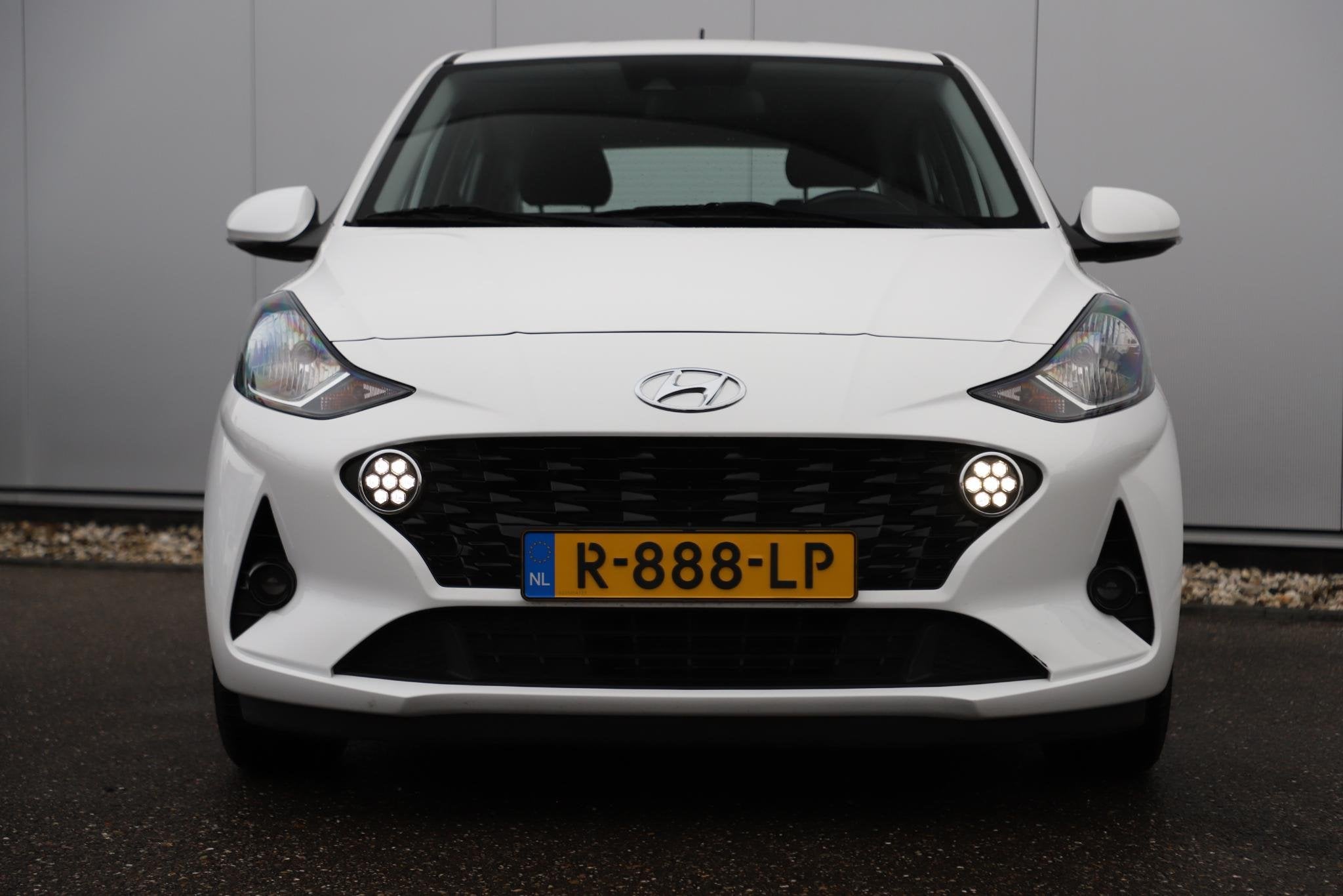 Hyundai i10 1.0 Comfort Carplay Android Navigatie Airco Crui, Voorwielaandrijving, Stof, Gebruikt, 899 kg