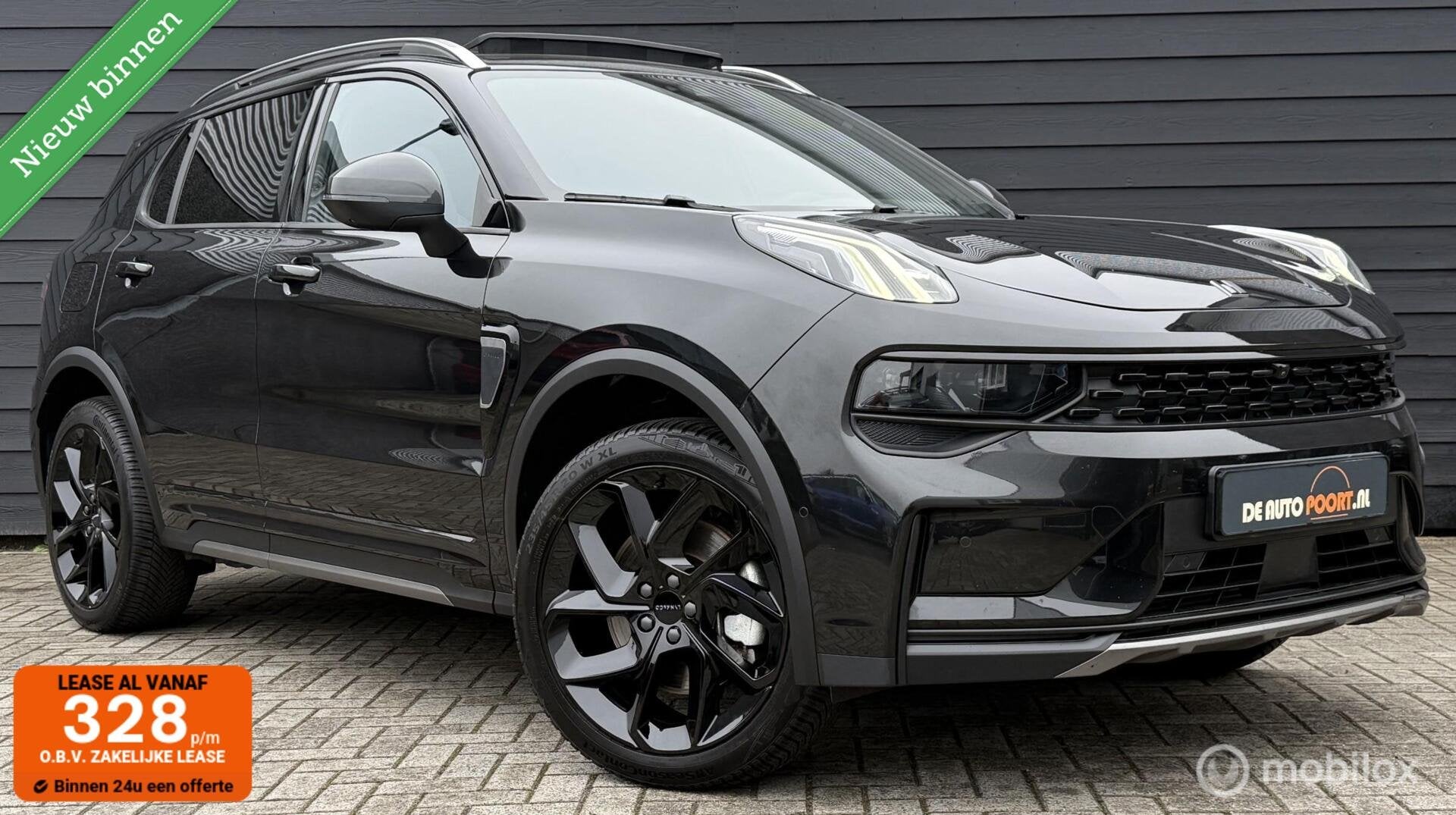 Lynk & Co 01 1.5 Full-Black/Zwarte hemel/Pano.dak/Camera/LED, Auto's, Met garantie (alle), Zwart, Bedrijf, 1854 kg