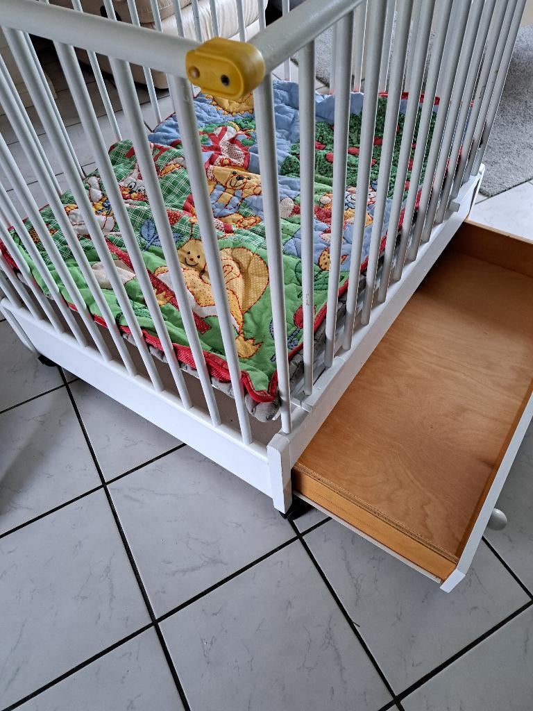 Witte babybox, Kinderen en Baby's, Boxen, Ophalen, Gebruikt, Vierkant, In hoogte verstelbaar