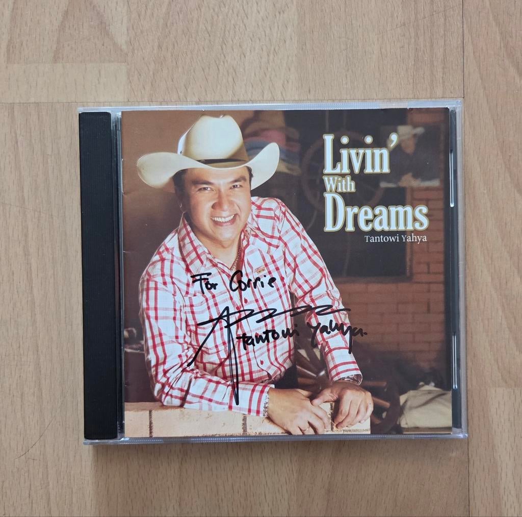 Tantowi Yahya - Livin' With Dreams, Ophalen of Verzenden, Zo goed als nieuw