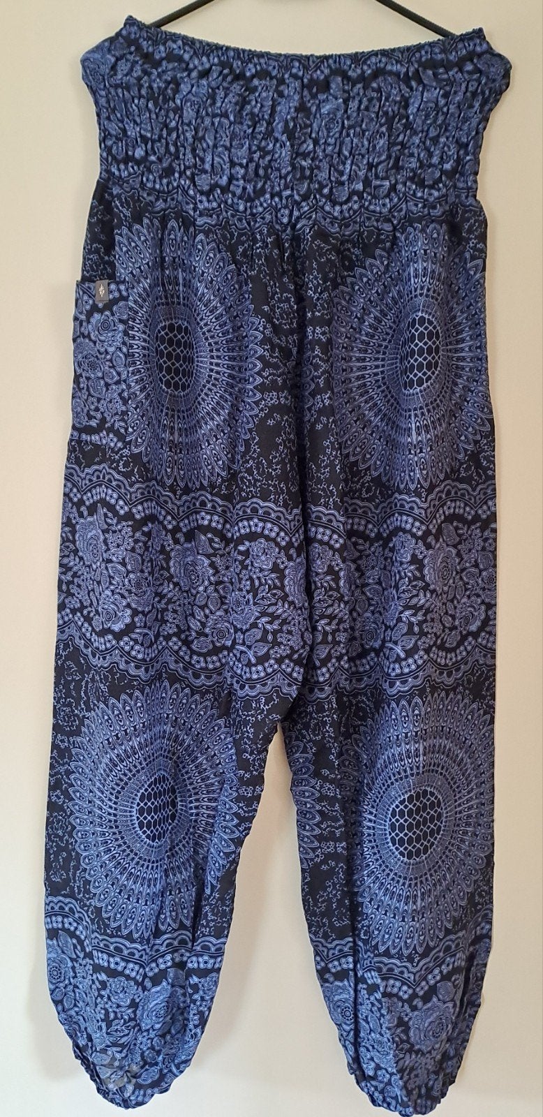 Nieuwe harembroek M/L, Kleding | Dames, Broeken en Pantalons, Ophalen of Verzenden, Nieuw