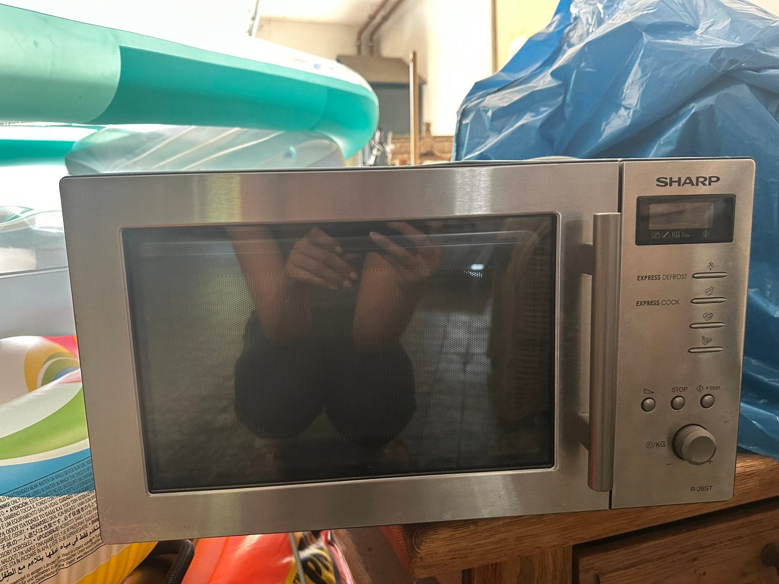 Zeer nette magnetron - zo goed als nieuw, Ophalen, Draaiplateau, 45 tot 60 cm, Magnetron