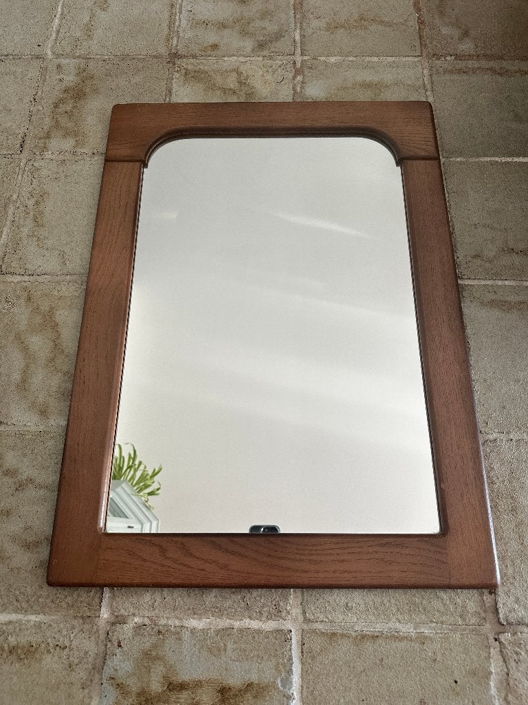 Spiegel, hardhouten lijst,, Ophalen of Verzenden, Zo goed als nieuw, Minder dan 100 cm, Rechthoekig