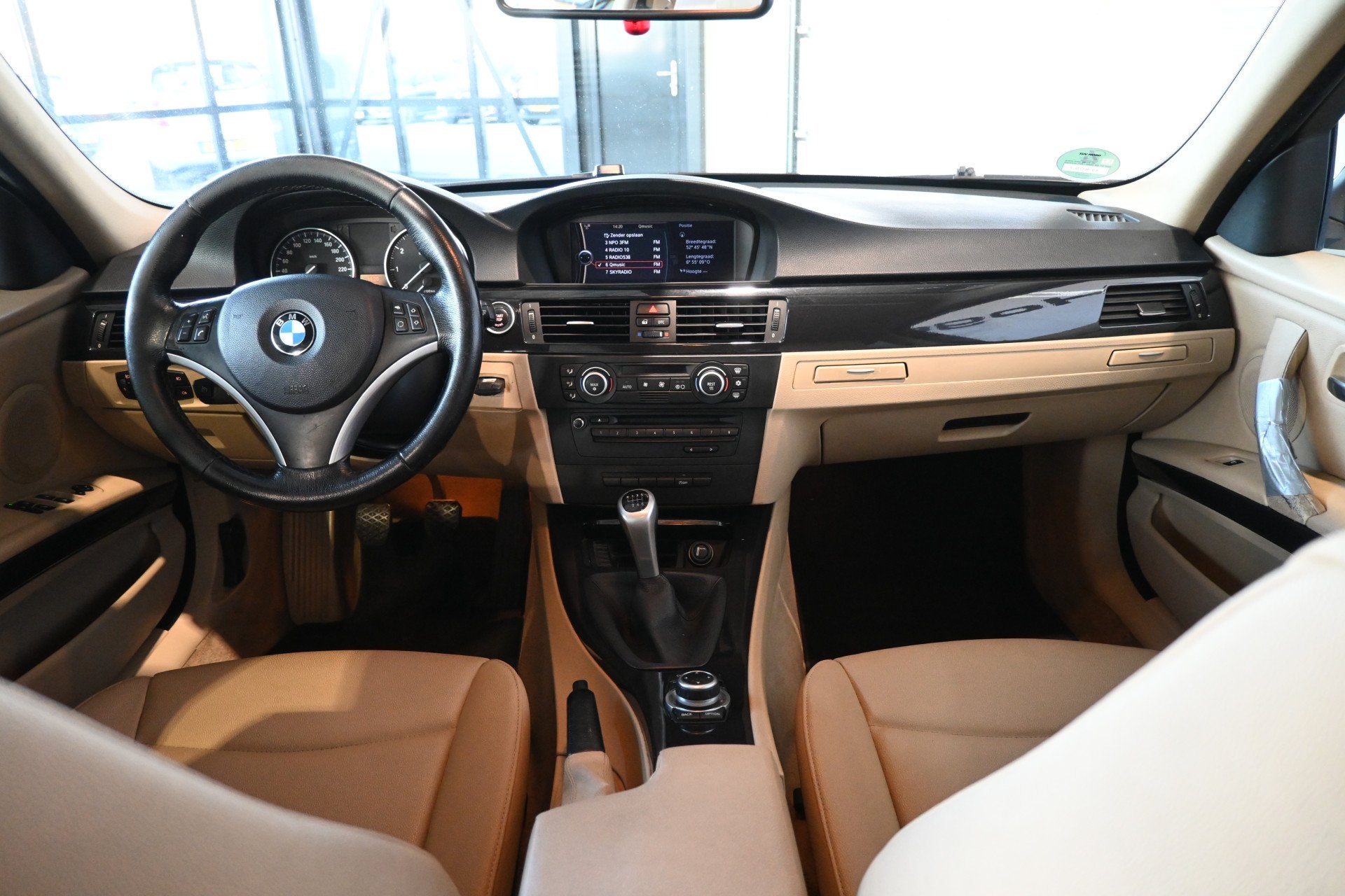 BMW 3 Serie Touring 316i Business Line Climate Leder Cruise, Achterwielaandrijving, Gebruikt, 1599 cc, 4 cilinders