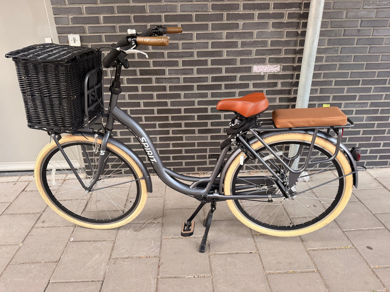 Spirit Mamafiets- 3 versnellingen, Overige merken, Terugtraprem, Gebruikt, Dubbele standaard