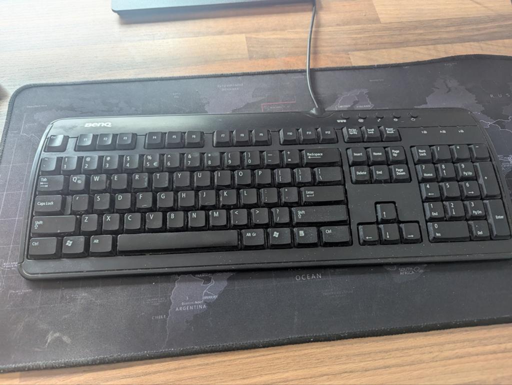 Gratis BenQ PS/2 toetsenbord (geen USB), Ophalen, Gebruikt, BenQ, Qwerty