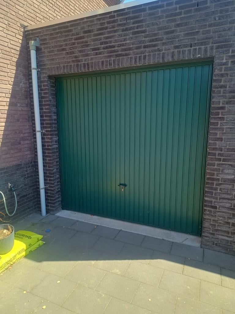 Groene Garagedeur - Gebruikt, Goede Staat, Ophalen, Gebruikt, Garagedeur, Metaal