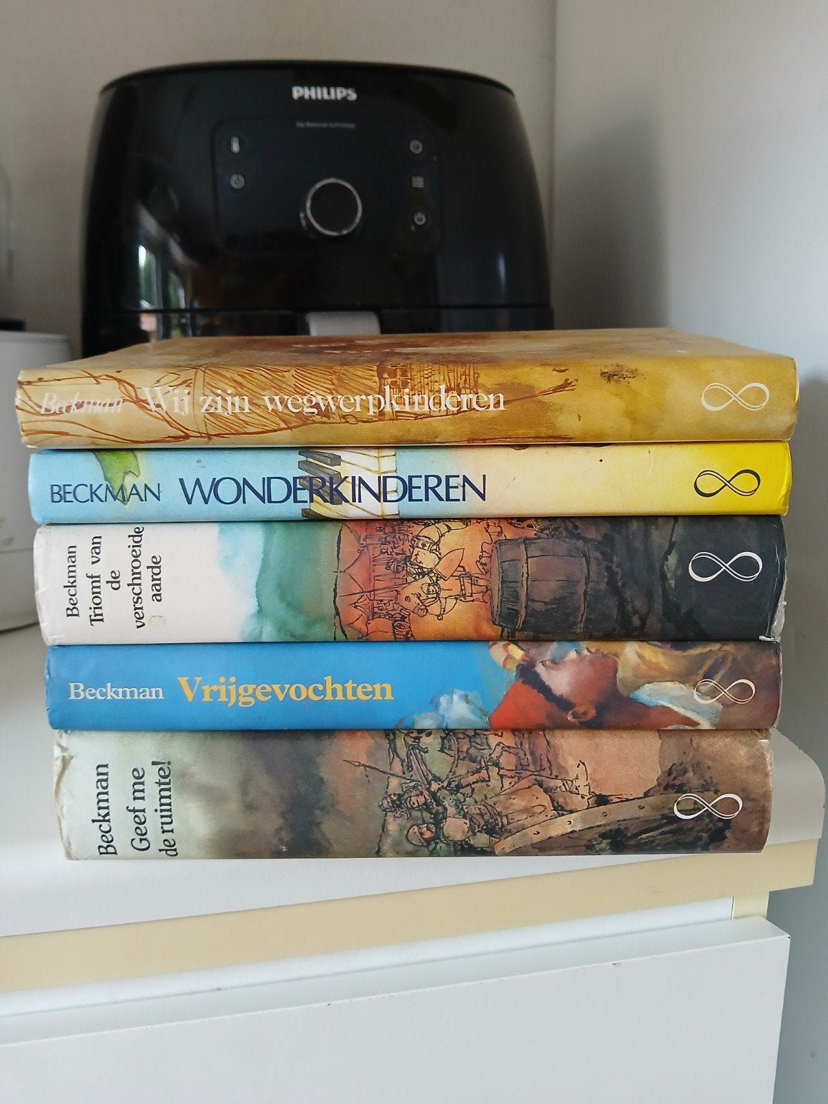 5 boeken van Thea Beckman - Hardcover, Ophalen of Verzenden, Zo goed als nieuw, Thea Beckman