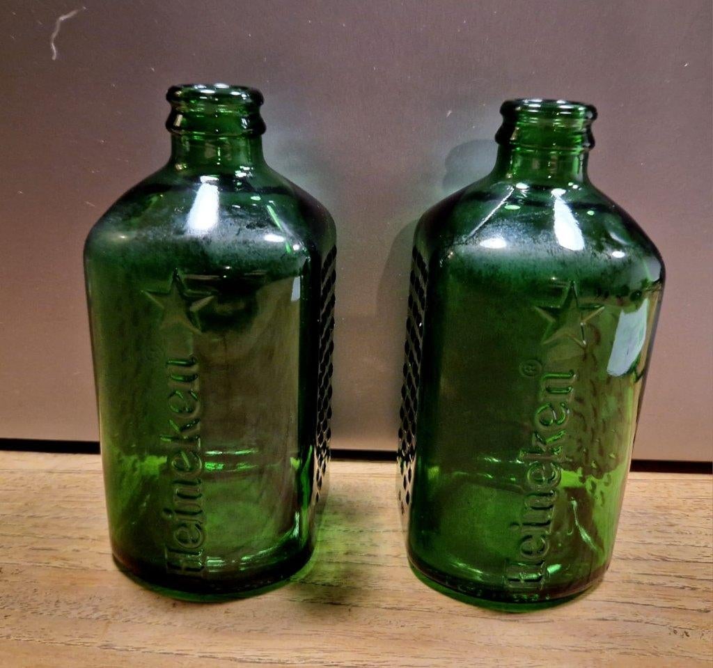 2x WOBO Heineken bier flessen incl. de verzendkosten €50,-, Ophalen of Verzenden, Zo goed als nieuw, Flesje(s), Heineken