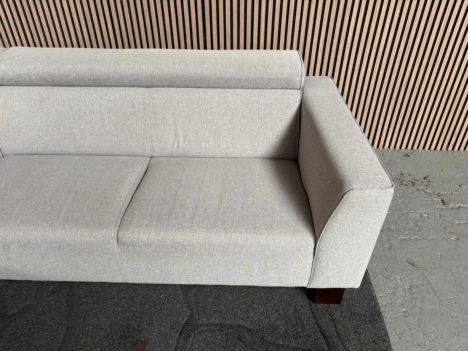 GRATIS LEVERING Hoekbank Lichtgrijs 265x200 GEREINIGD, 250 tot 300 cm, Hoekbank, Ophalen of Verzenden, Zo goed als nieuw