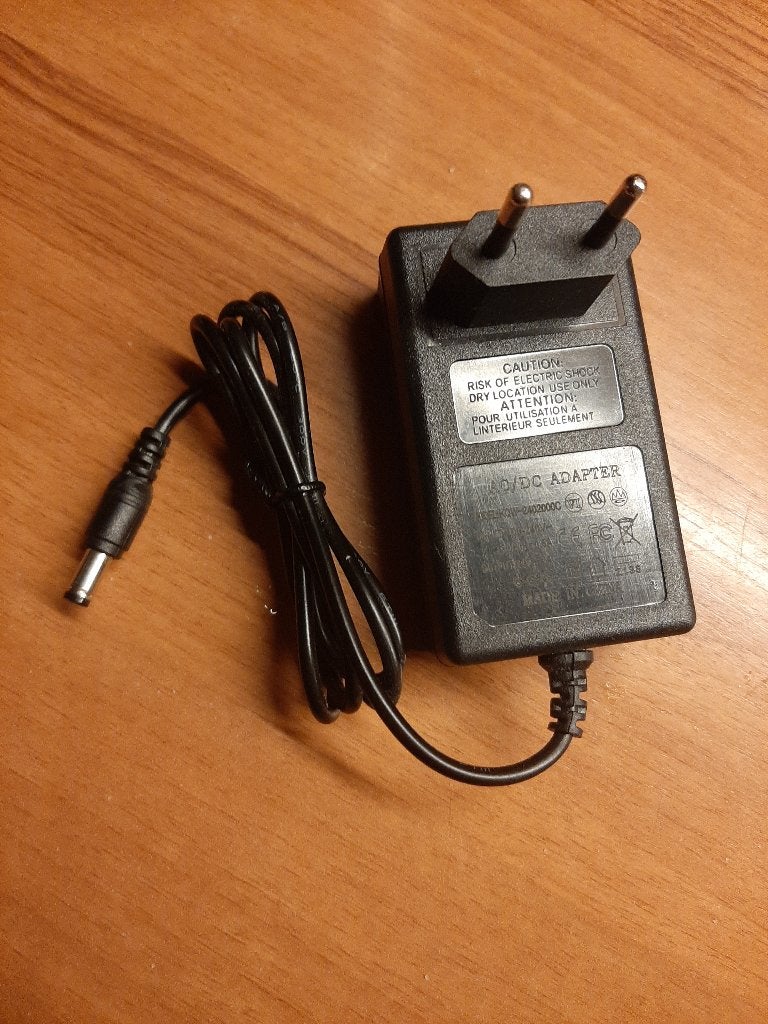 Adapter voeding 24V (volt) 2A (ampère) 5,5 x 2,1mm, Ophalen of Verzenden, Nieuw, Overige typen
