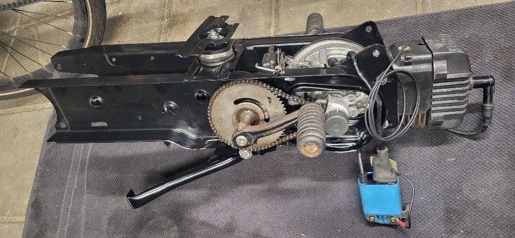 Gereviseerd kickstart motorblok met monoveer, Ophalen of Verzenden, Zo goed als nieuw, Blok, Piaggio
